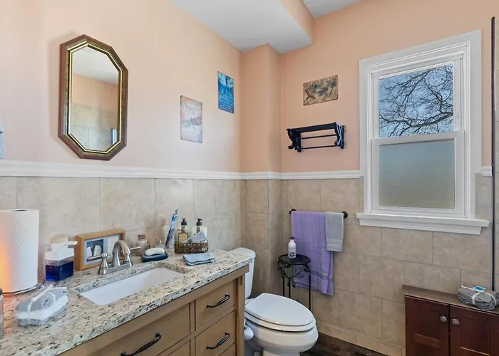 Ferienhaus Pet-friendly Historic 4br In Illinois Lynn Center
